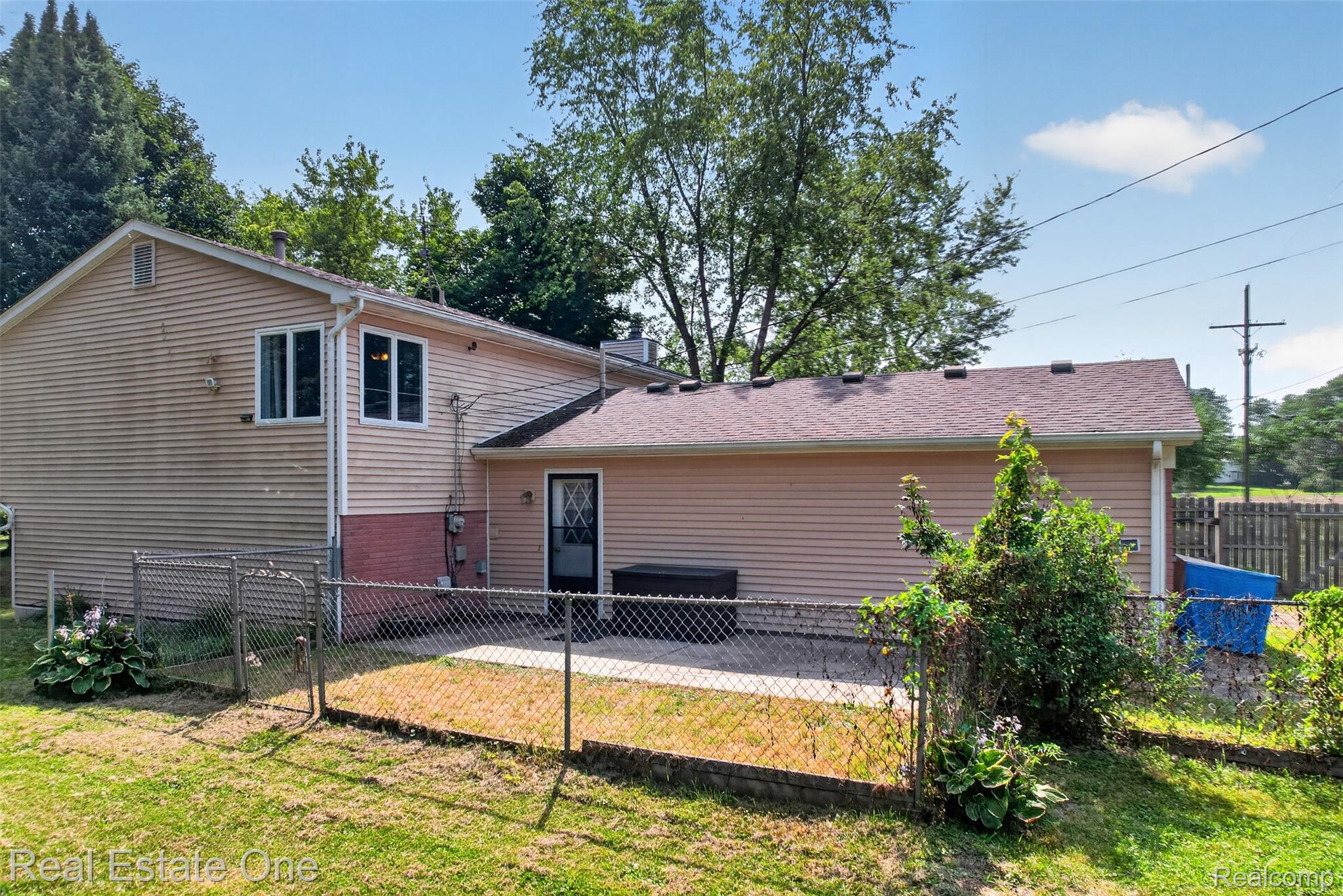 7990 Tower Road Northville, MI 48168 - Photo 35 of 55 35-Tower.jpg
