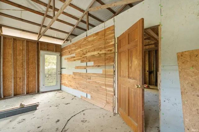 $89,900 | 6066 South Roselawn Drive, Hardinsburg, IN 47125