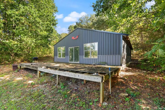 $89,900 | 6066 South Roselawn Drive, Hardinsburg, IN 47125