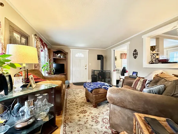 $325,000 | 62 Harold Street, Manchester, NH 03104