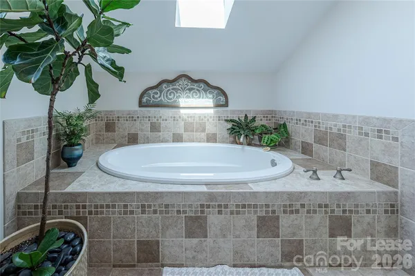 $5,150 | 2101 Dartmouth Place, Charlotte, NC 28207