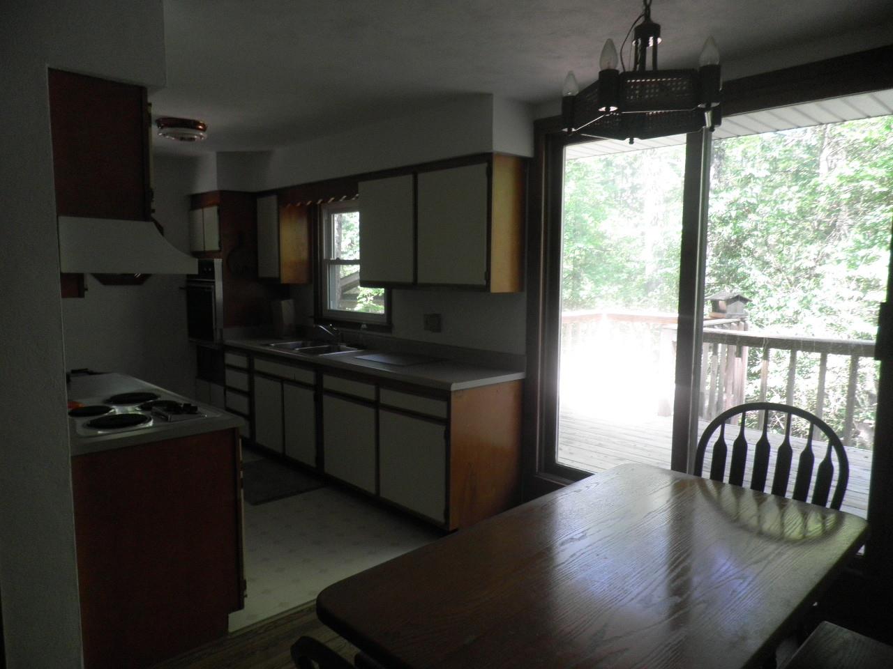3965 North Hinkle Road Bloomington, IN 47408 - Photo 6 of 14