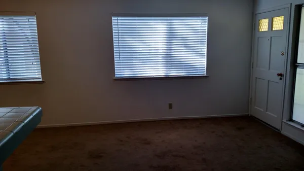 $179,000 | 5636 Madison Avenue, Unit 2, Sacramento, CA 95841
