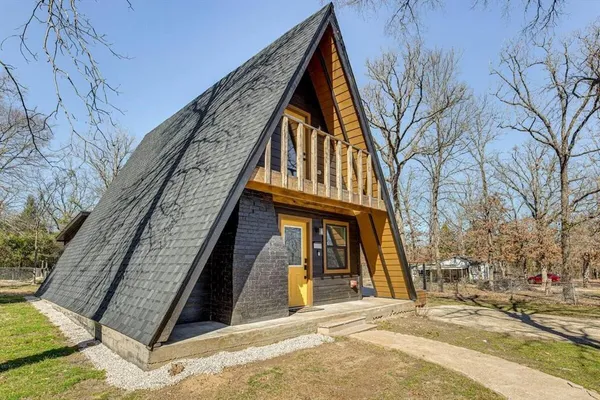 $1,900 | 5248 Sam Houston Drive, Log Cabin, TX 75148