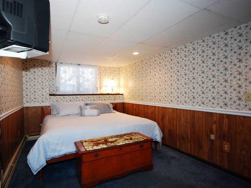 890 Quaker Ridge Road Casco, ME 04015 - Photo 19 of 35 Bedroom.