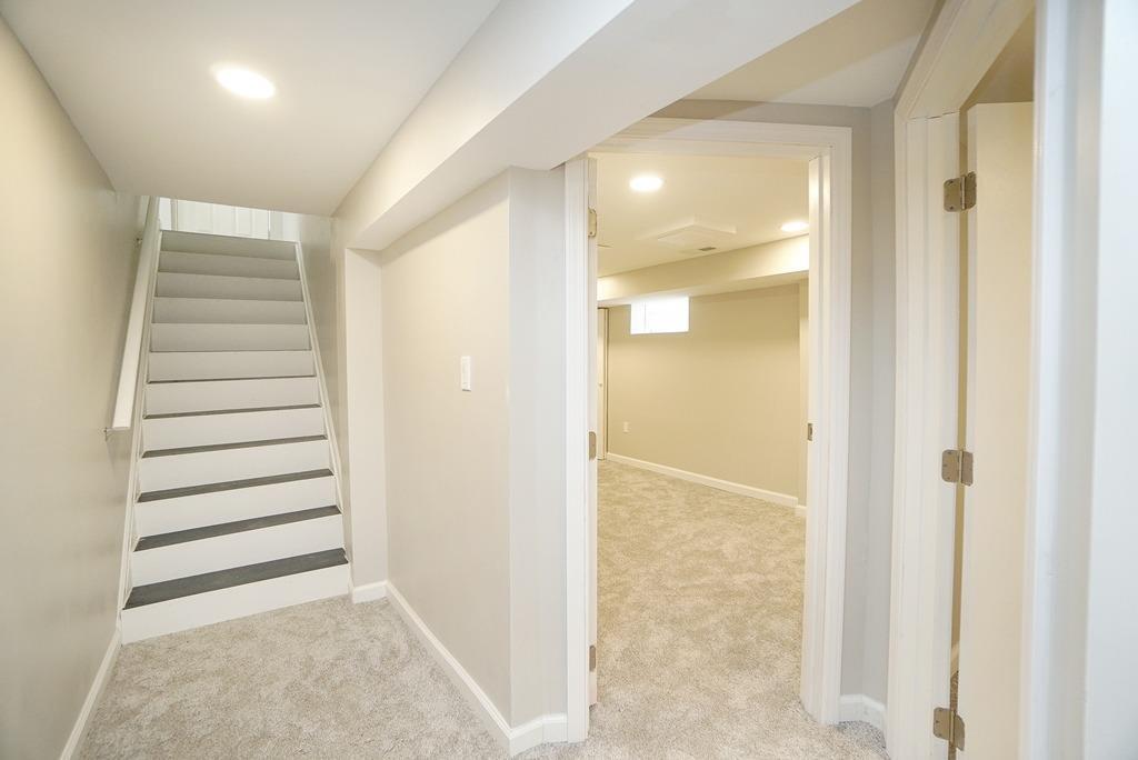 243 Ridgeway Road Cincinnati, OH 45216 - Photo 21 of 26