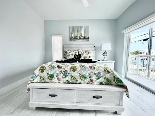 $1,699,000 | 1021 82nd Street, Marathon, FL 33050