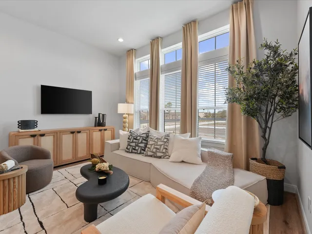 $399,990 | 9217 Washington Heights Street, Houston, TX 77063