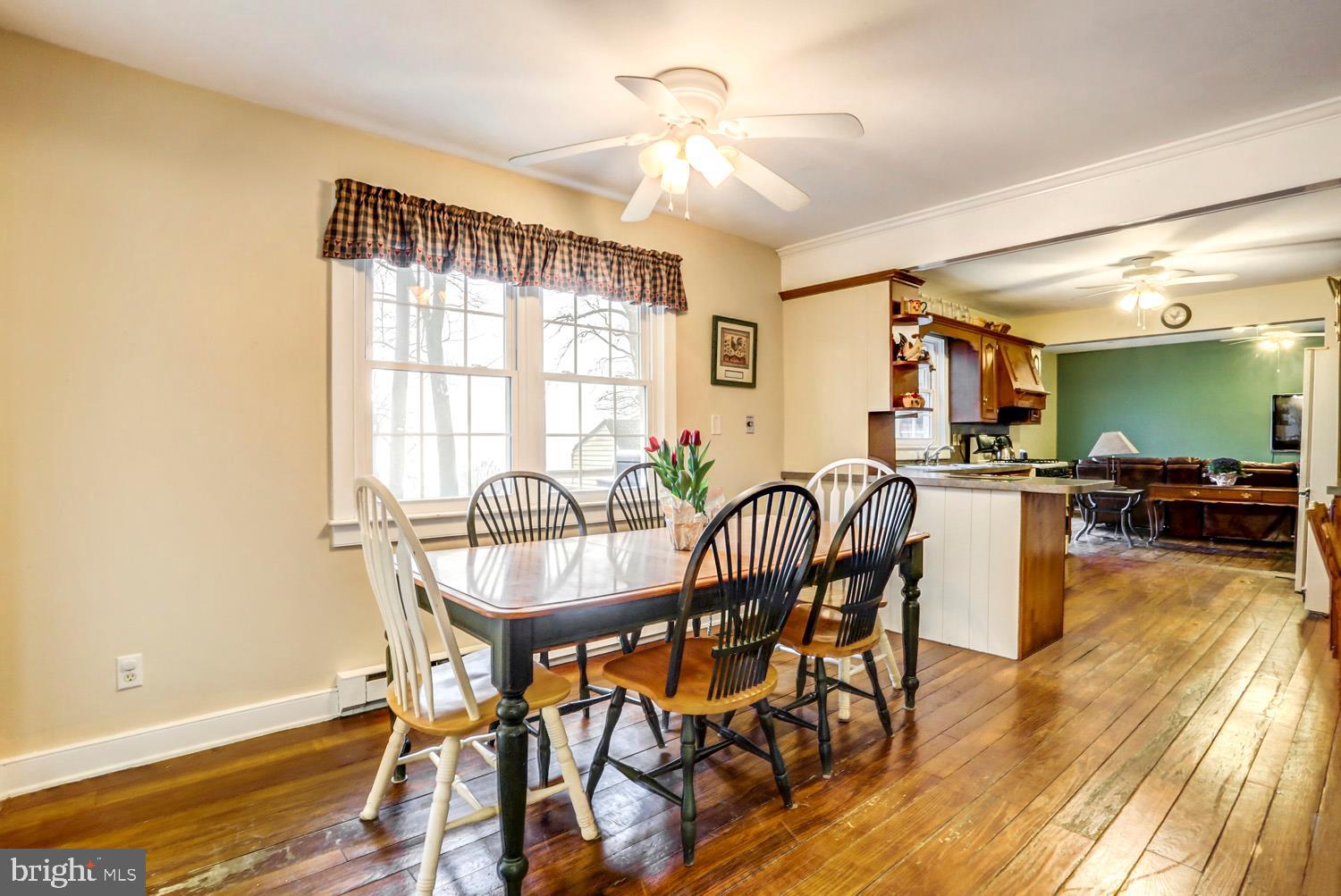 323 Dead End Road Lititz, PA 17543 - Photo 13 of 29
