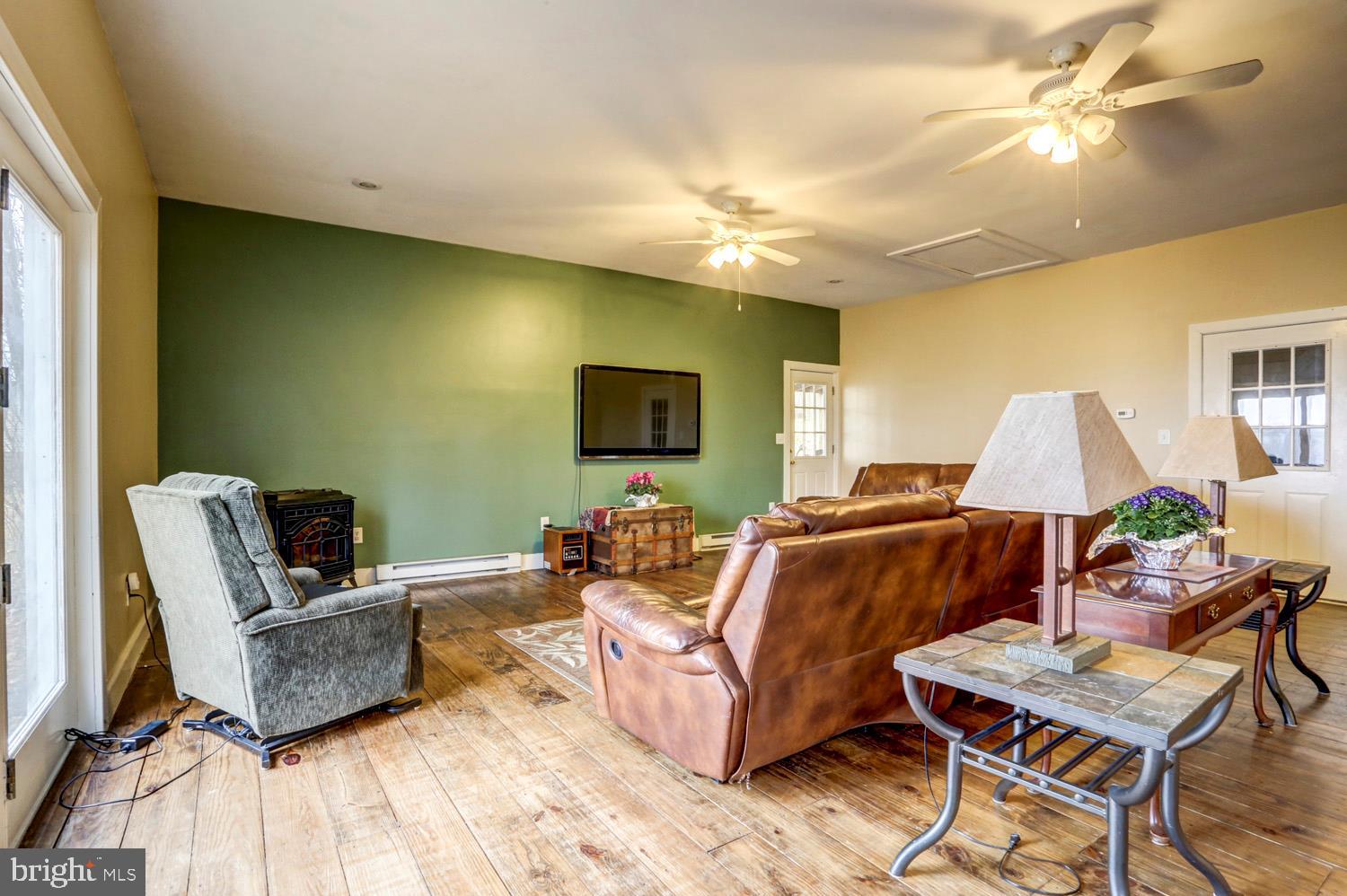 323 Dead End Road Lititz, PA 17543 - Photo 19 of 29