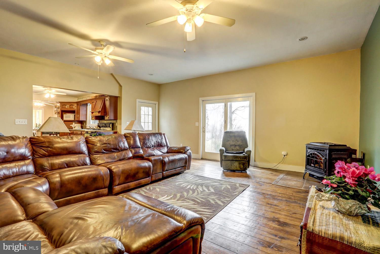 323 Dead End Road Lititz, PA 17543 - Photo 20 of 29