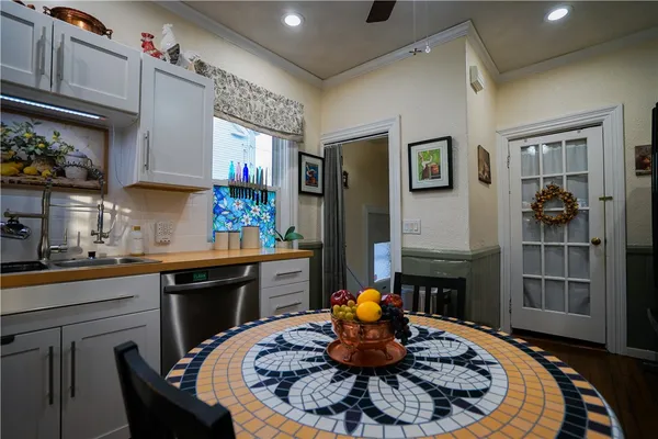 $484,711 | 113 Alger Avenue, Providence, RI 02907
