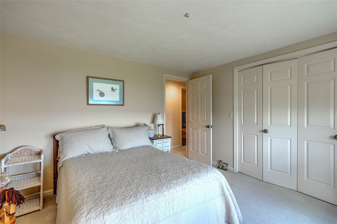 10 Stonegate Road Warren, RI 02885 - Photo 45 of 50
