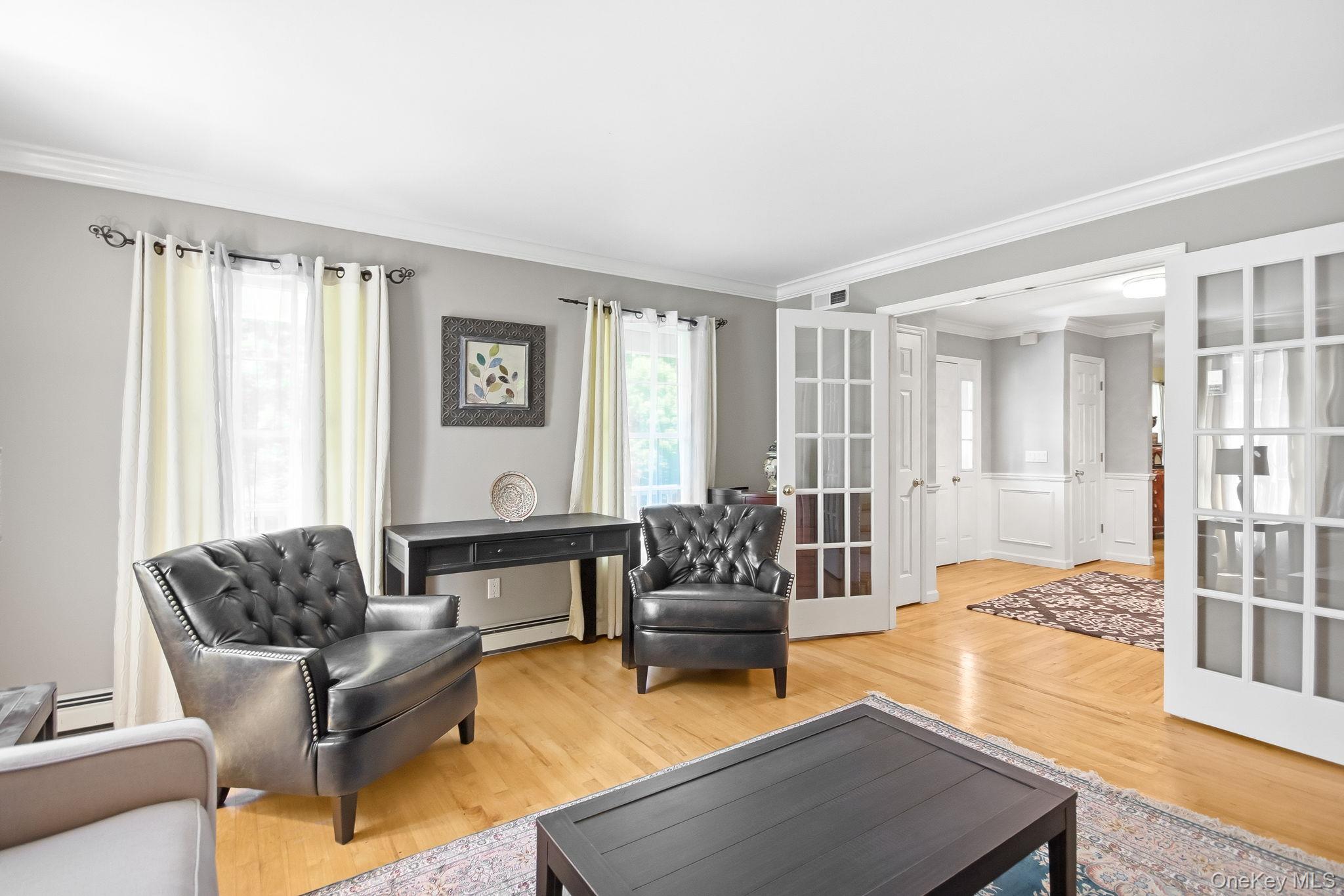 104 Mountain View Road Cortlandt Manor, NY 10567 - Photo 8 of 48