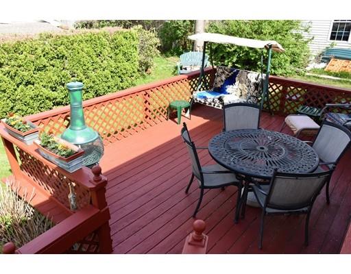 293 Thompson Road Webster, MA 01570 - Photo 3 of 22