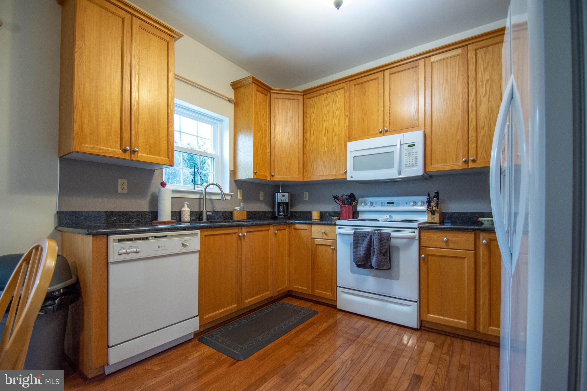 82 Pebble Beach Lane Pottstown, PA 19464 - Photo 14 of 33 Kitchen