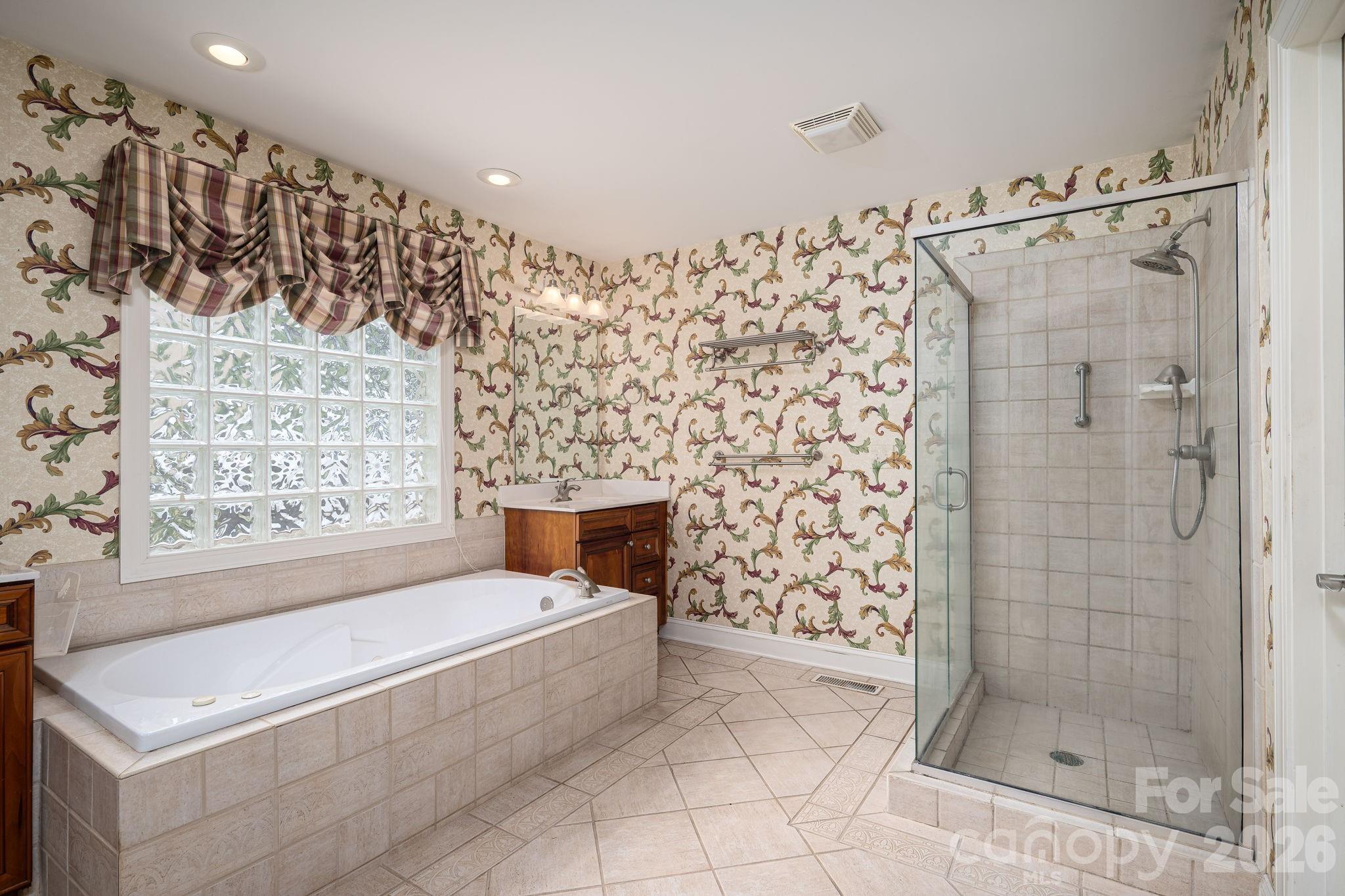 116 28th Avenue Northwest Hickory, NC 28601 - Photo 29 of 48