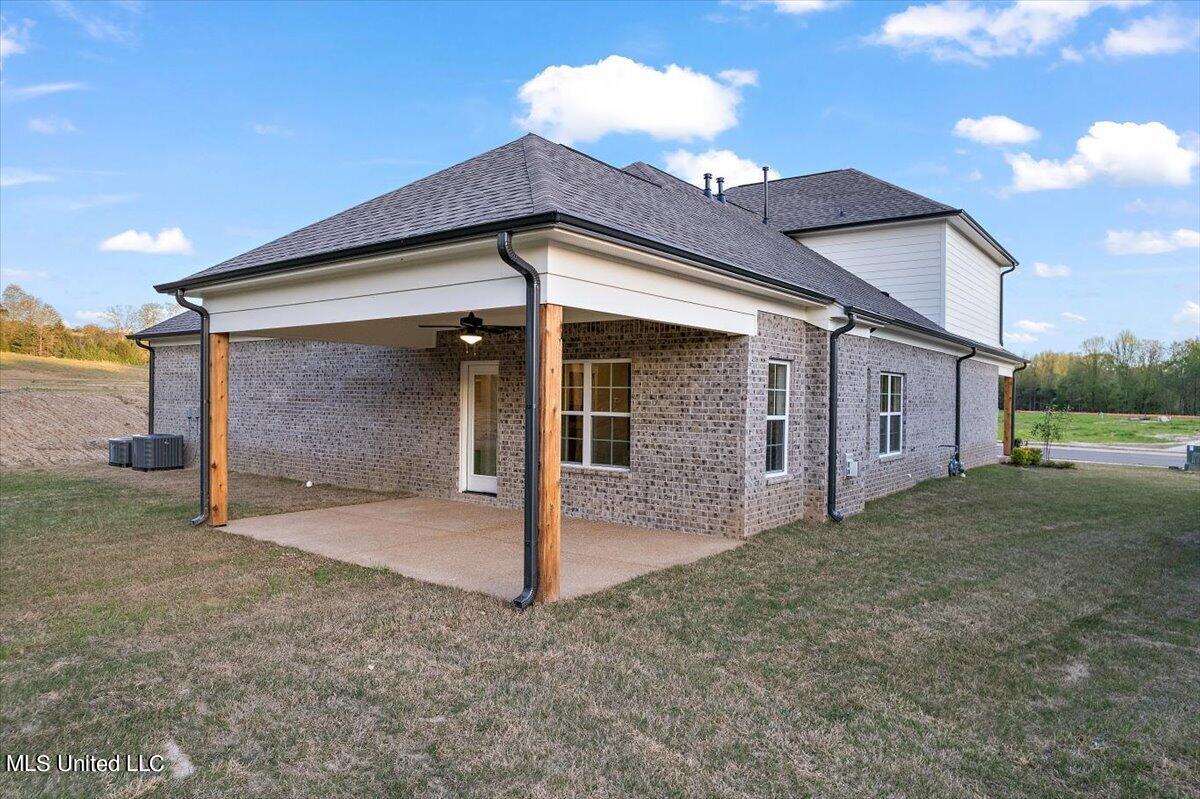 7548 Thomas Riley Street Hernando, MS 38632 - Photo 33 of 34 Dogwood