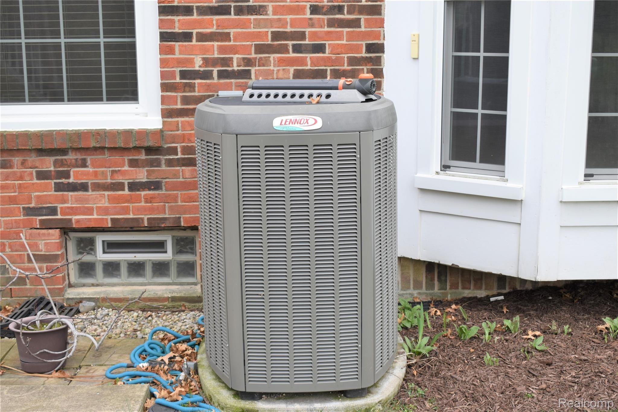 46672 Mornington Road Canton, MI 48188 - Photo 59 of 66 Air Conditioning Unit