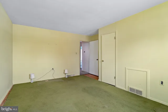 $425,000 | 9 Amherst Drive, Newark, DE 19711