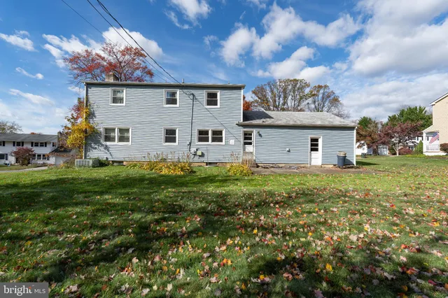 $425,000 | 9 Amherst Drive, Newark, DE 19711