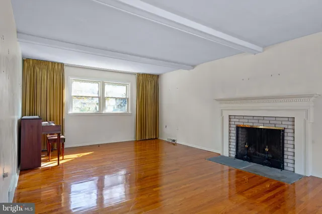 $425,000 | 9 Amherst Drive, Newark, DE 19711