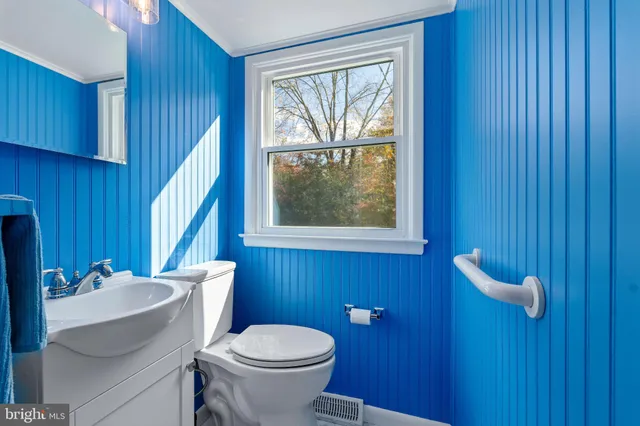 $425,000 | 9 Amherst Drive, Newark, DE 19711