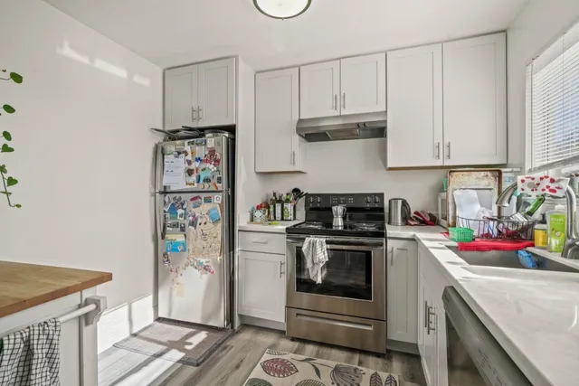 $2,495,000 | 444 Villa Terrace, San Mateo, CA 94401