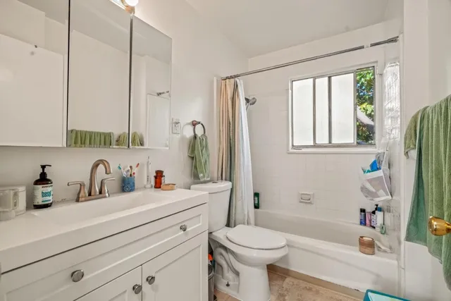 $2,495,000 | 444 Villa Terrace, San Mateo, CA 94401