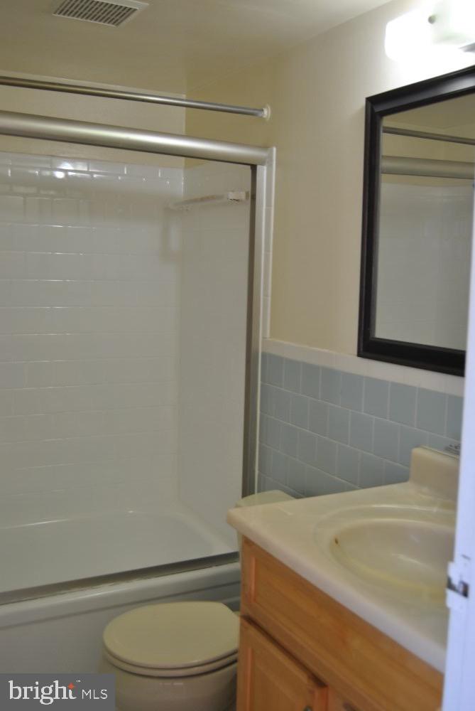 3910 Bel Pre Road, Unit 3 Silver Spring, MD 20906 - Photo 14 of 18 Bedroom 2 full bath
