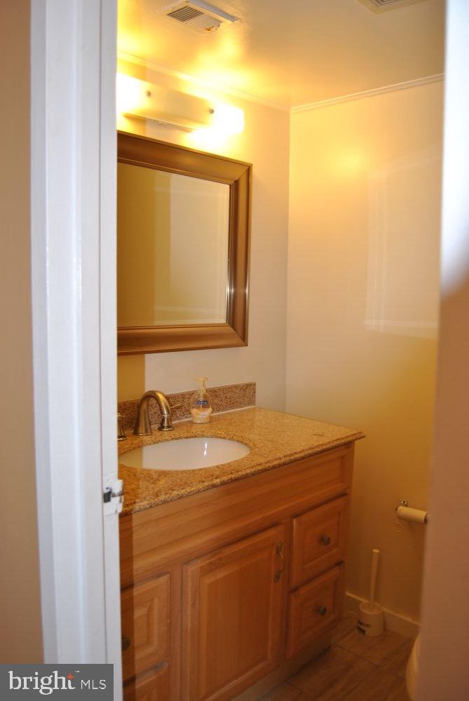 3910 Bel Pre Road, Unit 3 Silver Spring, MD 20906 - Photo 8 of 18 Hall Bath