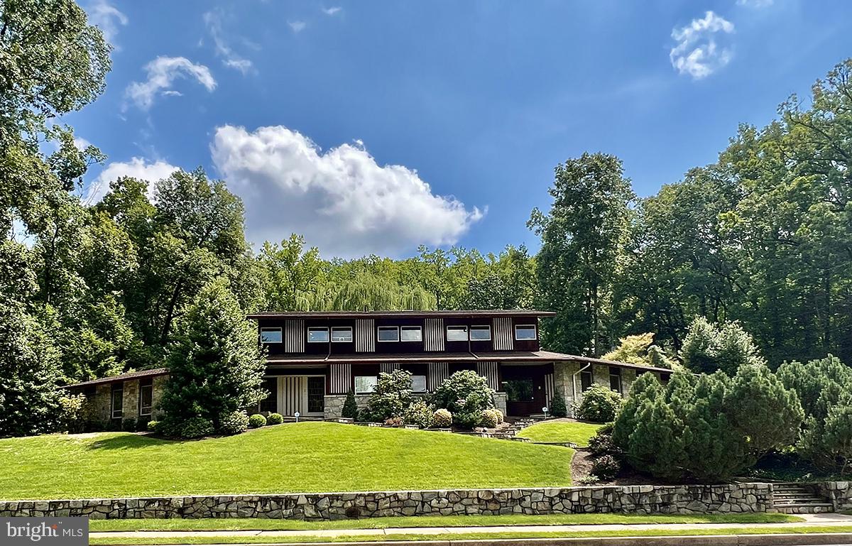 1701 Lorraine Road Reading, PA 19604 - Photo 1 of 40 Front of Home