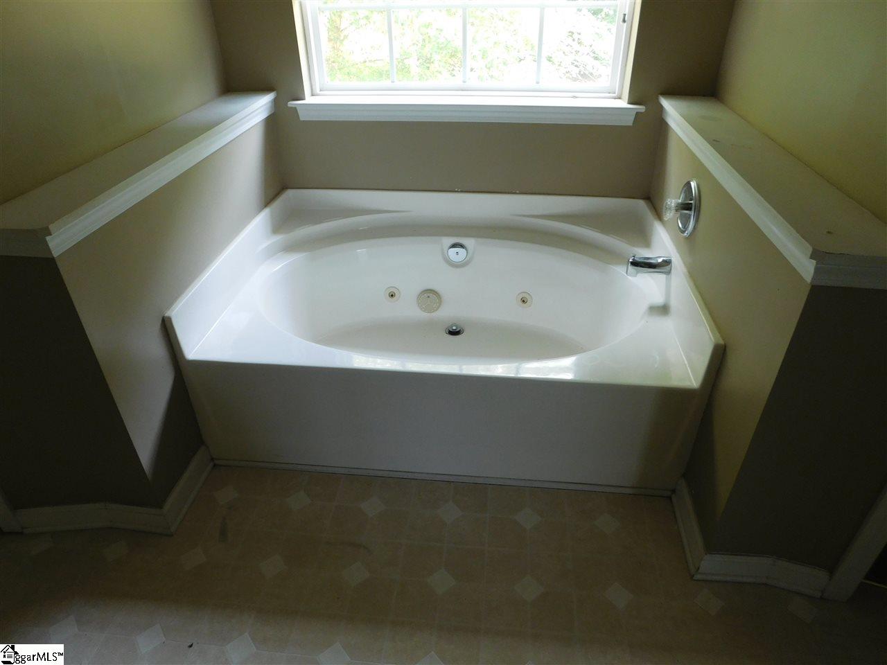 1323 Ranch Road Laurens, SC 29360 - Photo 22 of 24 Gallery Image 22