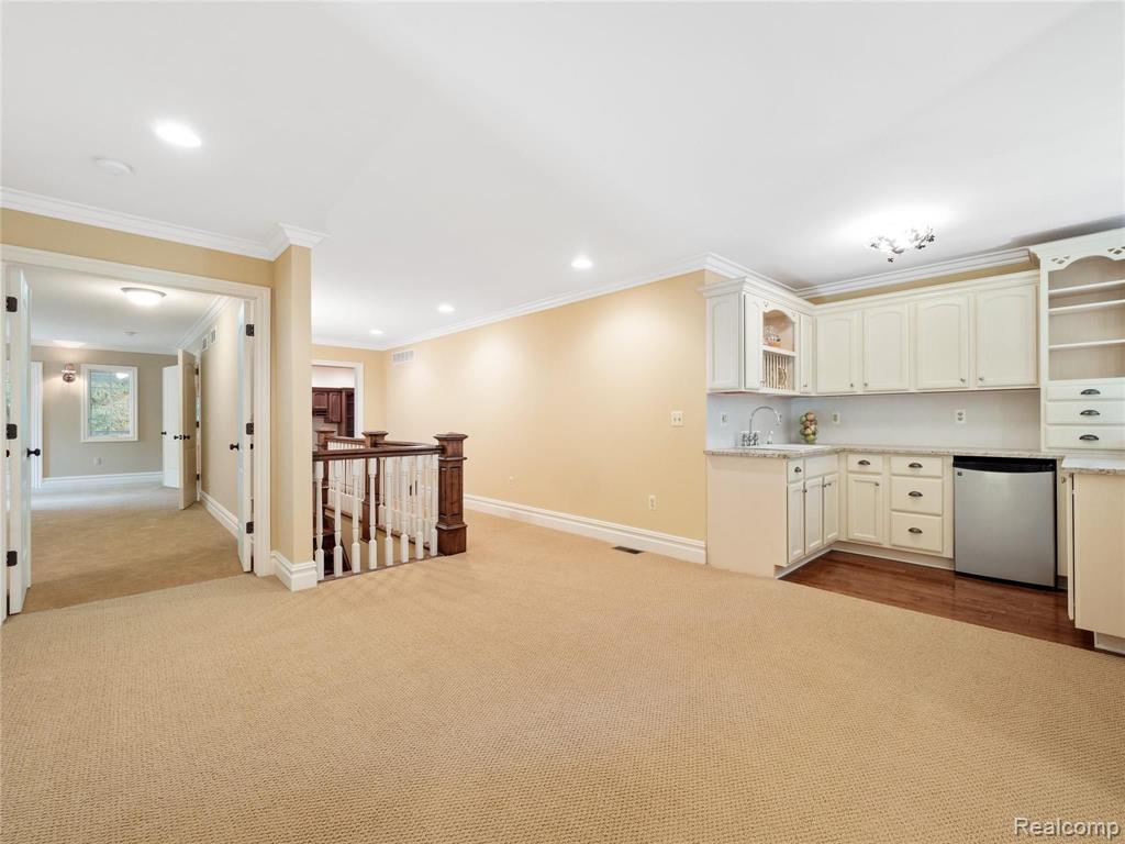 36663 Howard Road Farmington, MI 48331 - Photo 29 of 47