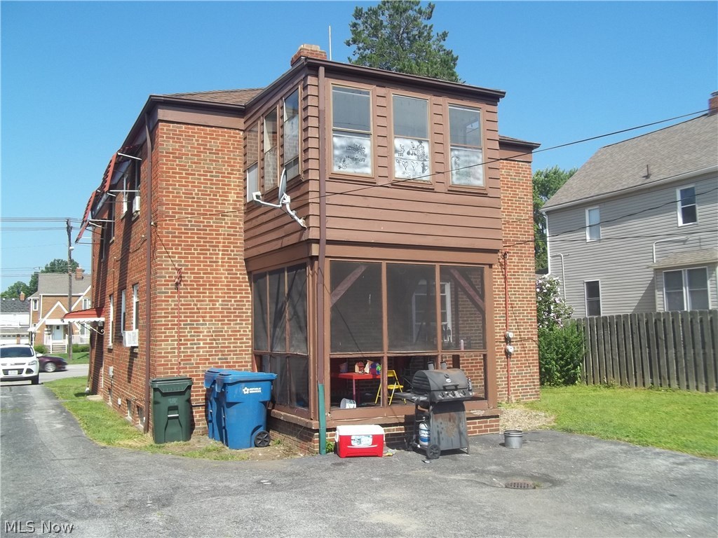 6319 Ridge Road Parma, OH 44129 - Photo 2 of 3