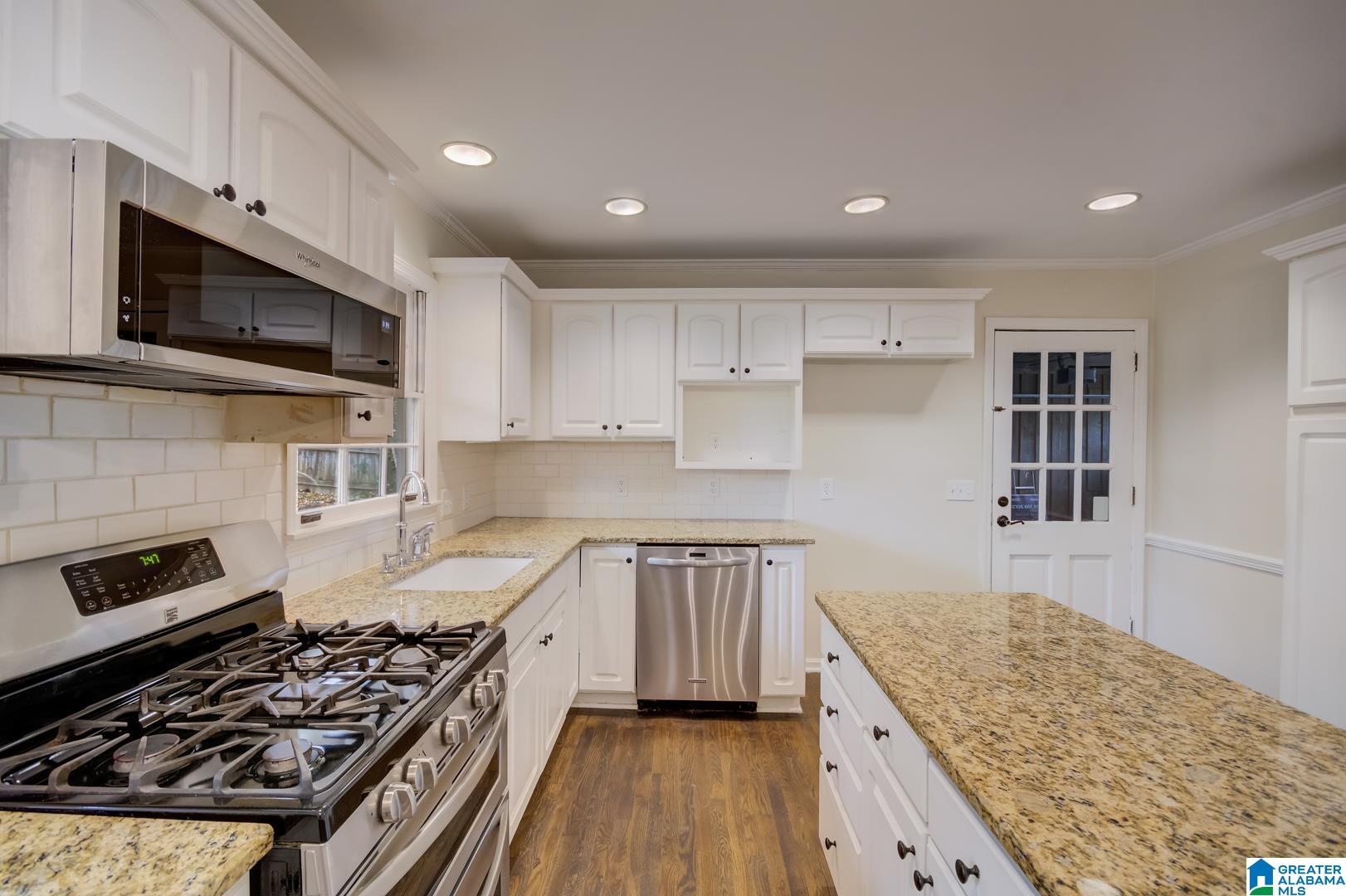 3701 Forest Run Road Birmingham, AL 35223 - Photo 15 of 38