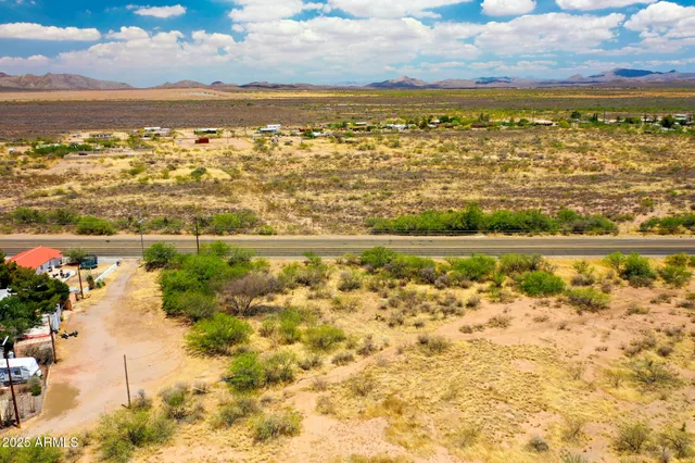 $12,500 | 10231140 South Naco Highway, Bisbee, AZ 85603