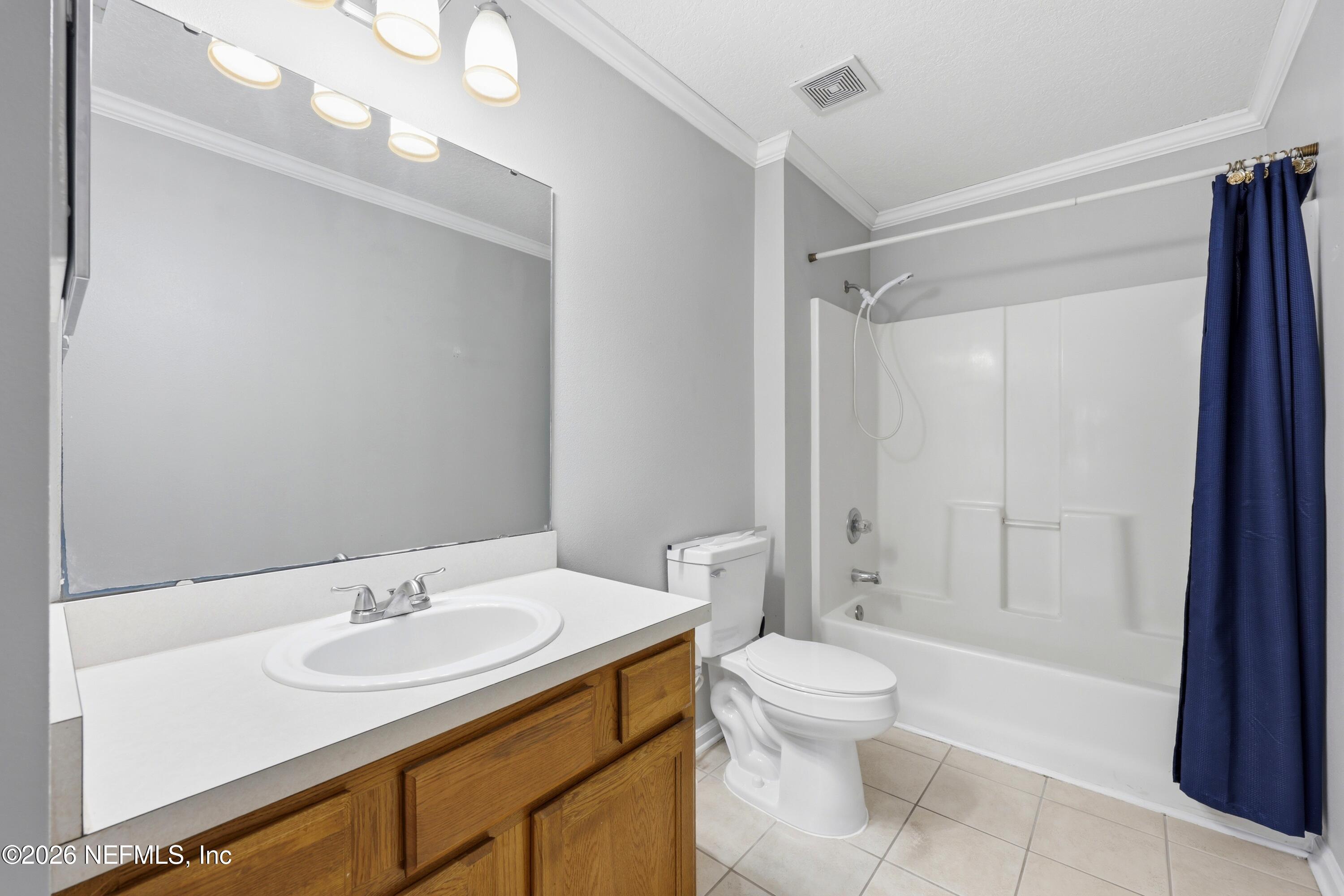 7920 Merrill Road, Unit 411 Jacksonville, FL 32277 - Photo 20 of 36 Primary Bathroom