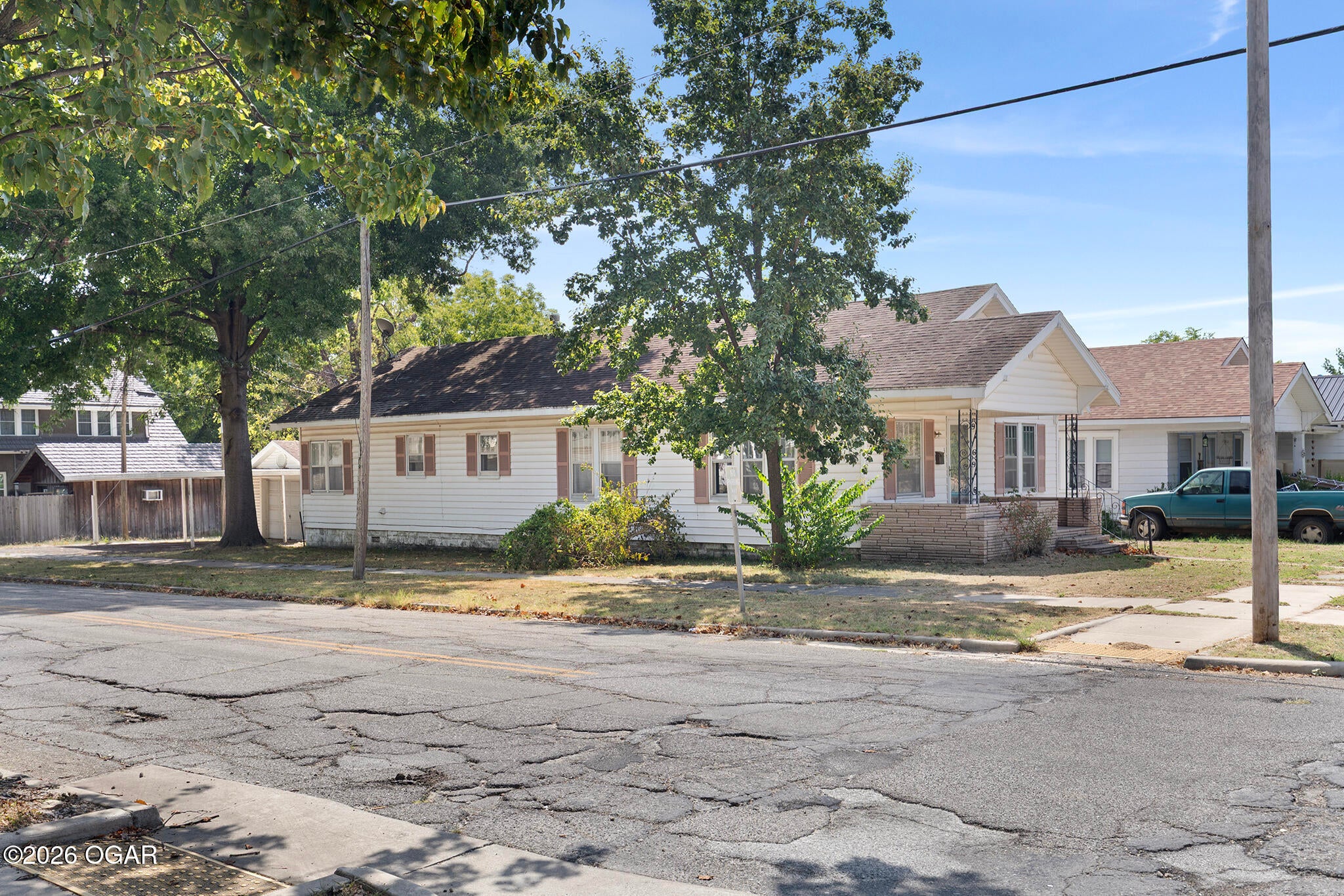 3 Southwest E Street Miami, OK 74354 - Photo 2 of 19 Gallery Image 2