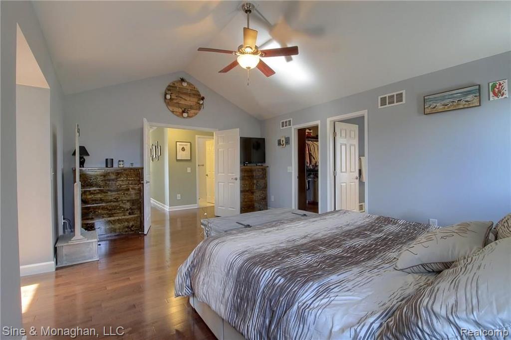 52075 Lillian Road Chesterfield, MI 48047 - Photo 16 of 34