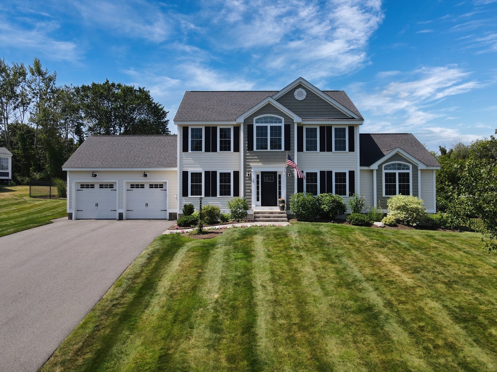 12 Old Pasture Road Dracut, MA 01826 - Photo 1 of 38 Gallery Image 1