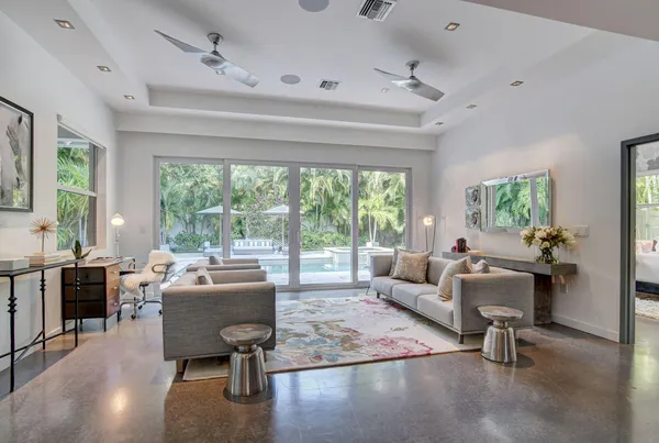 $8,900 | 717 Northeast 1st Court, Delray Beach, FL 33483