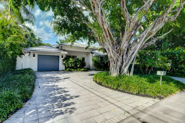 $8,900 | 717 Northeast 1st Court, Delray Beach, FL 33483