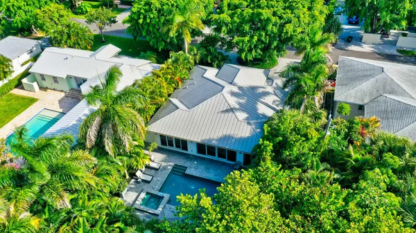 $8,900 | 717 Northeast 1st Court, Delray Beach, FL 33483