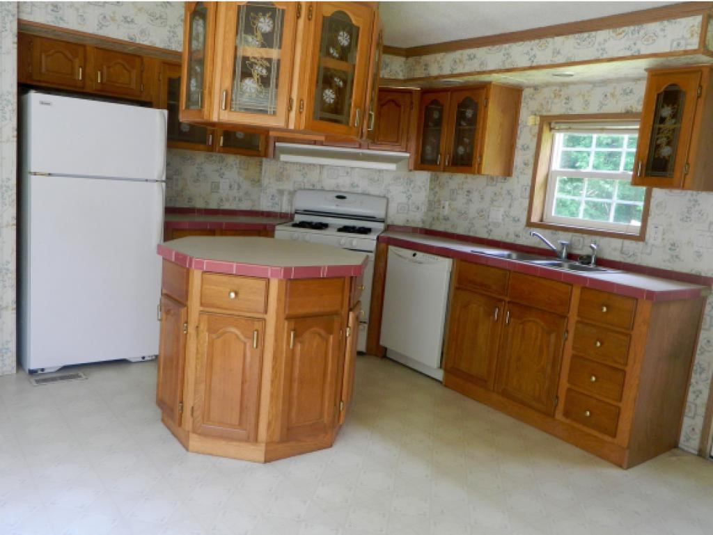 2135 5 Corners Road Thetford, VT 05045 - Photo 3 of 24 Gallery Image 3
