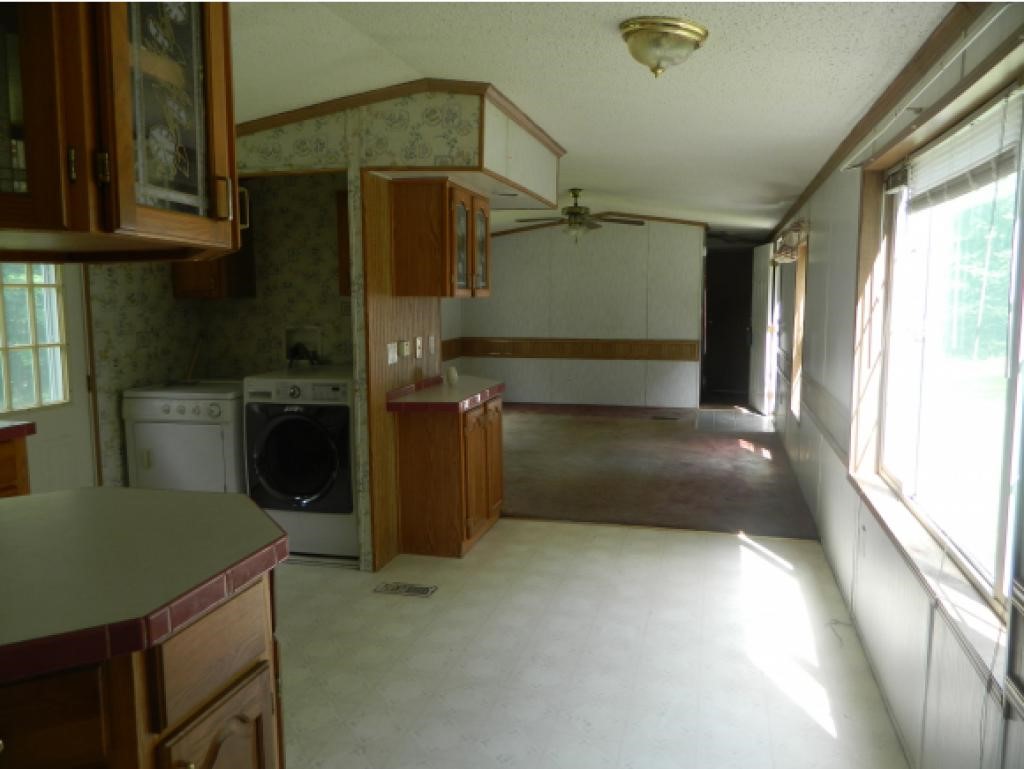 2135 5 Corners Road Thetford, VT 05045 - Photo 9 of 24 Gallery Image 9