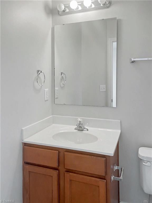 4039 Tarrant Trace Circle High Point, NC 27265 - Photo 16 of 23