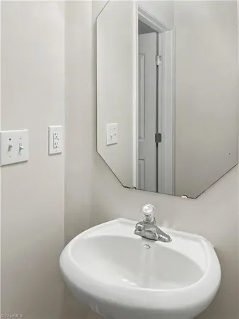 $1,600 | 4039 Tarrant Trace Circle, High Point, NC 27265