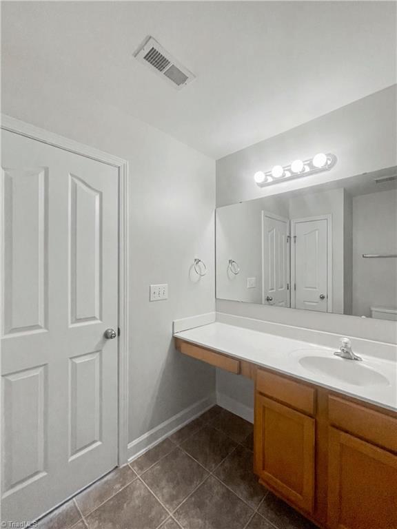 4039 Tarrant Trace Circle High Point, NC 27265 - Photo 7 of 23