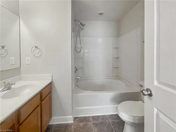 $1,600 | 4039 Tarrant Trace Circle, High Point, NC 27265